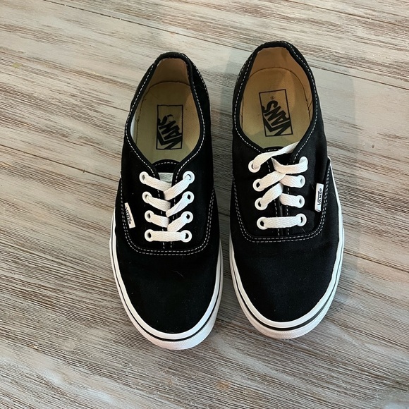 Vans Authentic - Picture 2 of 7